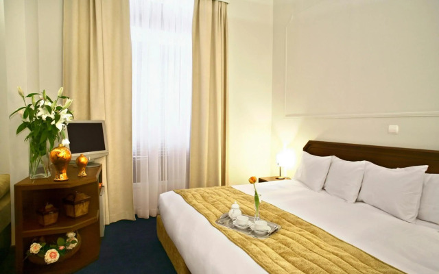 Domotel Arni