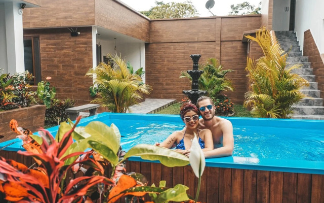 Toucan Platinum Suites Aparthotel