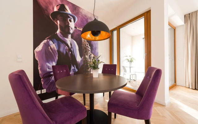 Modernes Apartment am Neumarkt