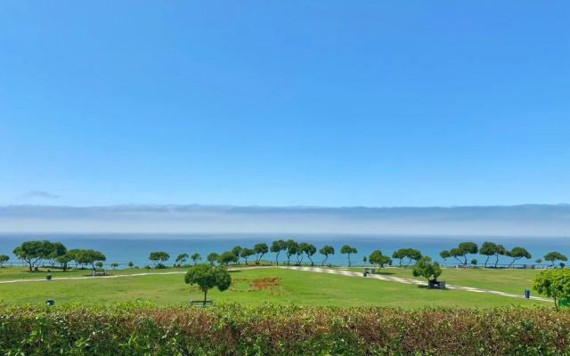 Picturesque 2BR at Malecon