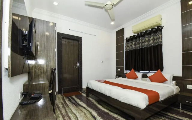 Shahi Bagh by OYO Rooms