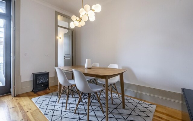 Nomad s Family - Porto City Local