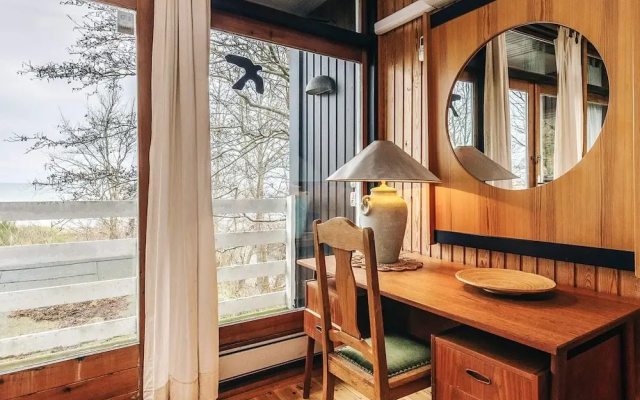 6 Person Holiday Home in Dronningmolle-by Traum