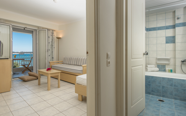 Windmill Bay Hotel
