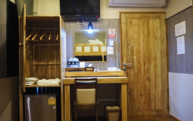 Sleep Walker Hotel Nawarat Bridge