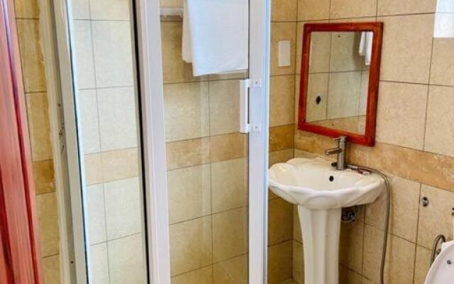 3-ROOMS WITH POOL VIEW at OYSTERBAY