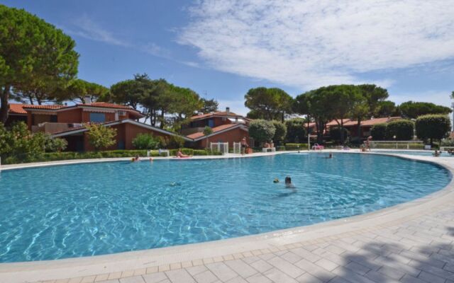 Villaggio Euro Residence Club (BIB646)