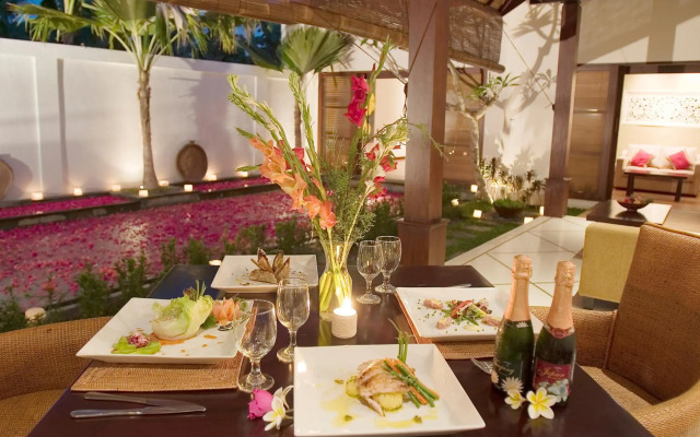 Ellora Villas