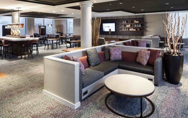 Courtyard by Marriott Alexandria Old Town/Southwest