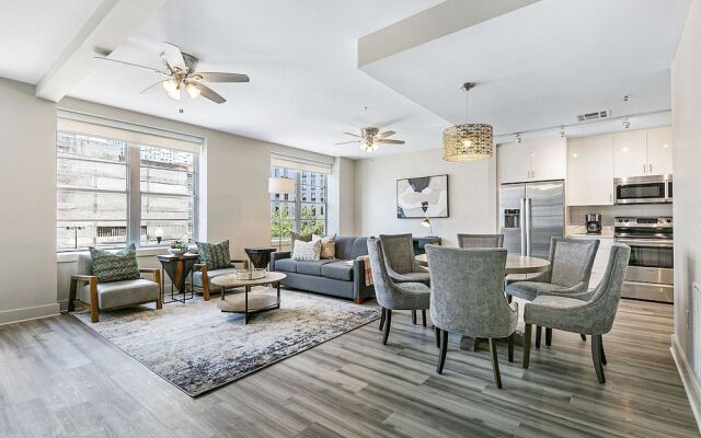 Mardi Gras Suites NOLA's 4BR Elegance