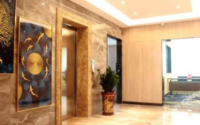Dongfang Ruiji Zunxuan Hotel