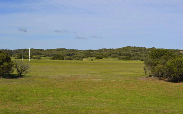 Barwon Heads Resort at 13th Beach