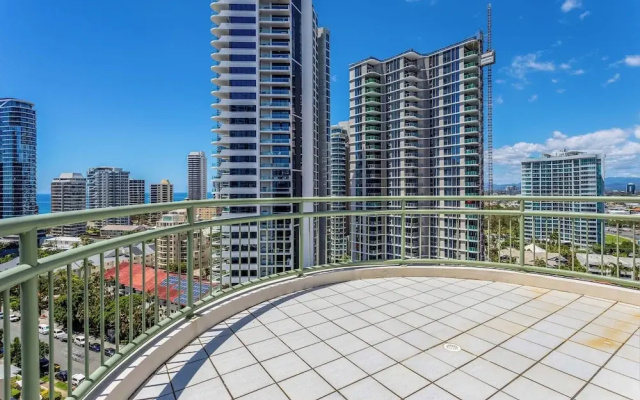 The Meriton on Main Beach