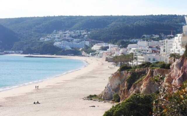 Sesimbra Beach House II