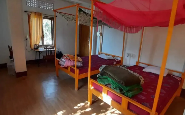 Goroomgo Manipur House Imphal