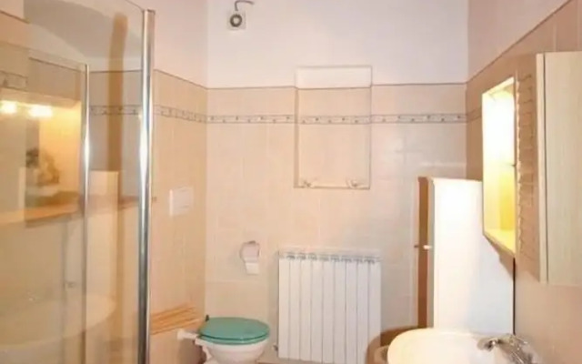 Spacious Farmhouse in Pienza with Swimming Pool