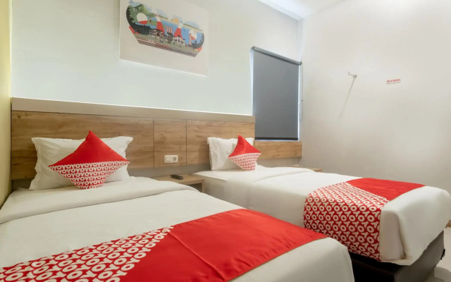OYO 3159 Festive Inn