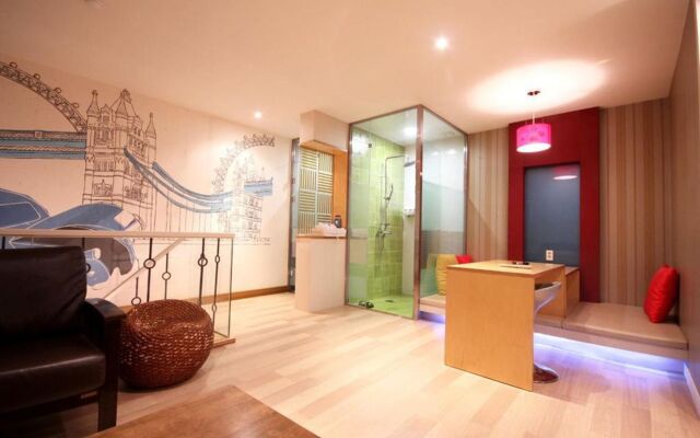 Zara Hotel
