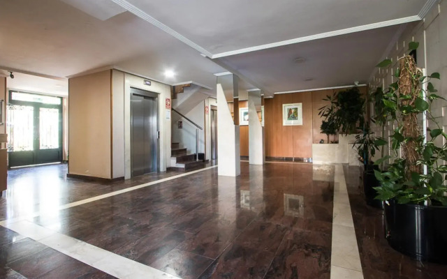 Apartamentos Torre Yago