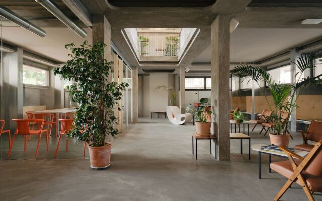 'Re-Dama Hostel