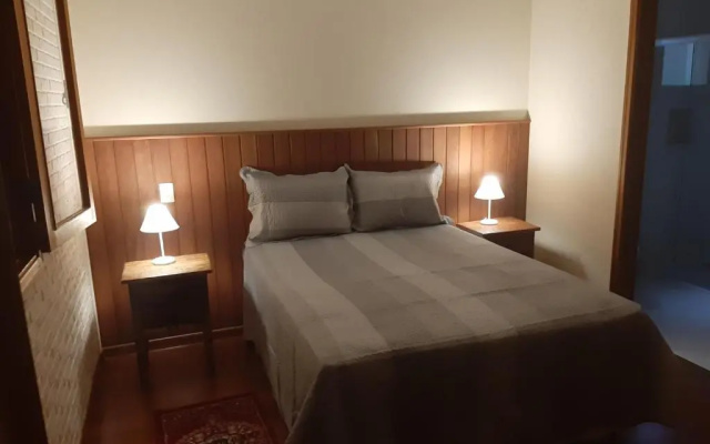 Casa MARAVILHOSA com 4 Suítes em Condomínio