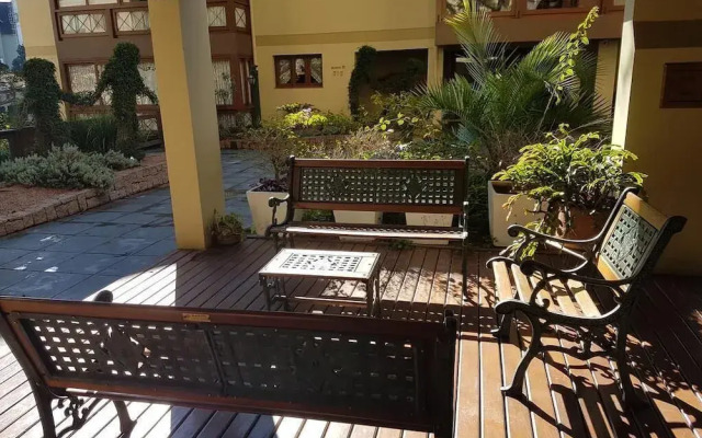 Locar-in Gramado Solar das Rosas
