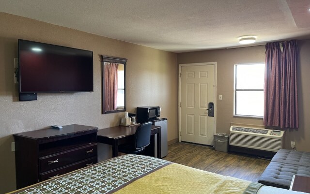 Deluxe Inn