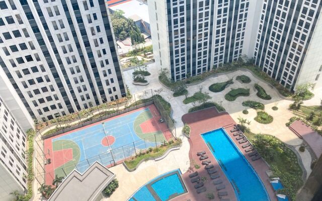 Homey And Warm Studio Room Pollux Chadstone Apartment