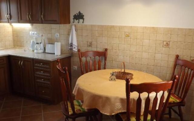 Nagybajcsi Körtefa Vendeghaz