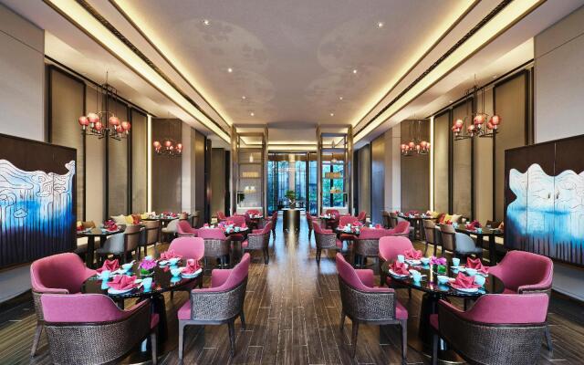 Crowne Plaza Wuxi Lake View