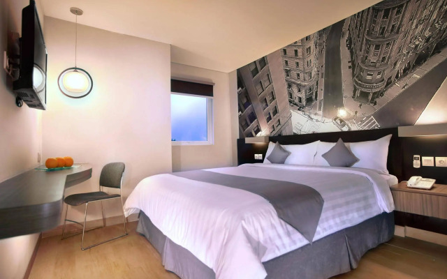 Horu Hotel Mangga Dua Square