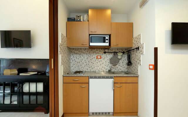 Cavour Square Apartment