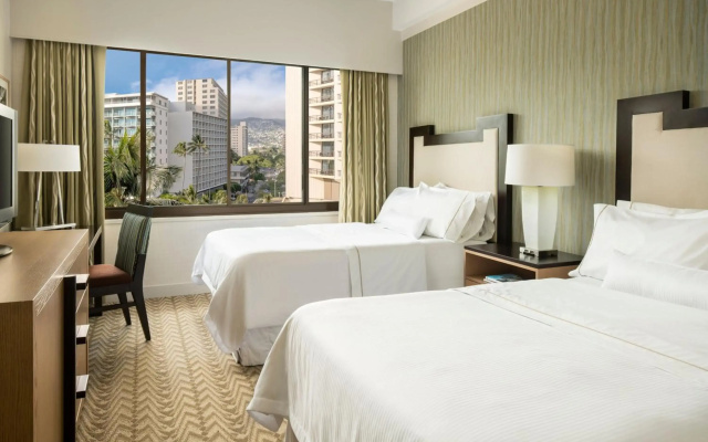Moana Surfrider, A Westin Resort & Spa, Waikiki Beach
