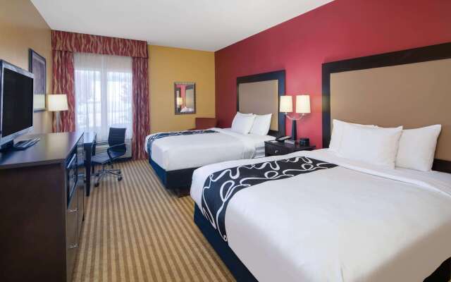 La Quinta Inn & Suites by Wyndham Atlanta-Union City