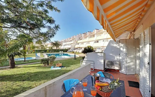 Marina Family Duplex with Pool