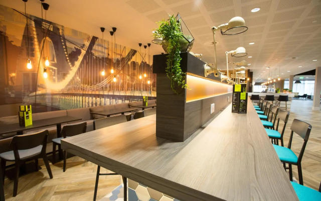 Hampton by Hilton Bristol Airport