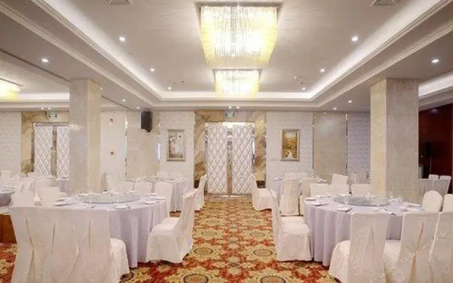 Xiong Zhen Hotel
