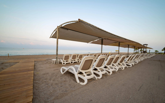 Sunmelia Beach Resort Hotel & Spa