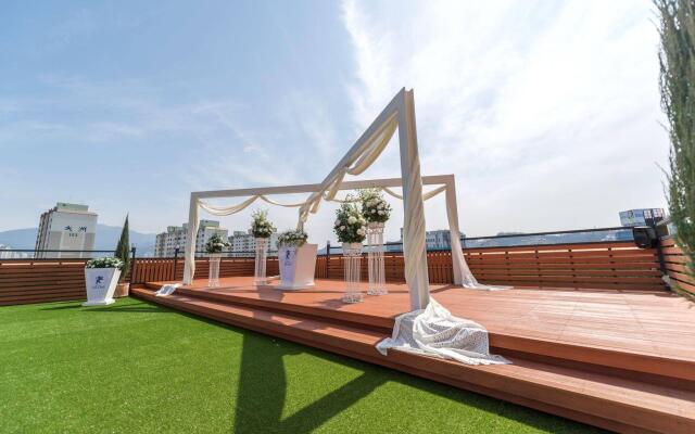 Prado Hotel