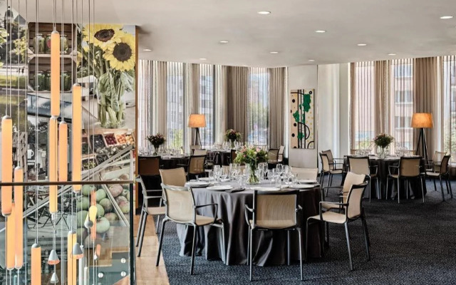 Holiday Inn Warsaw City Centre