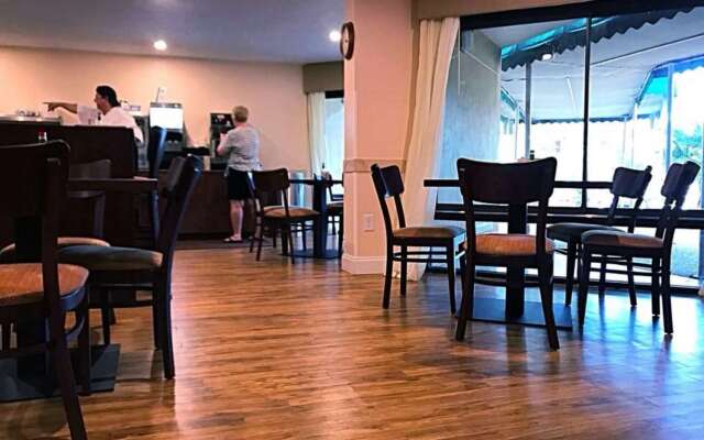 Best Western Oak Manor