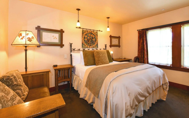 Blackbird Inn