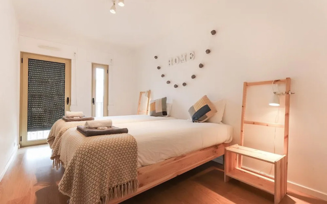 Modern & Bright by Homing