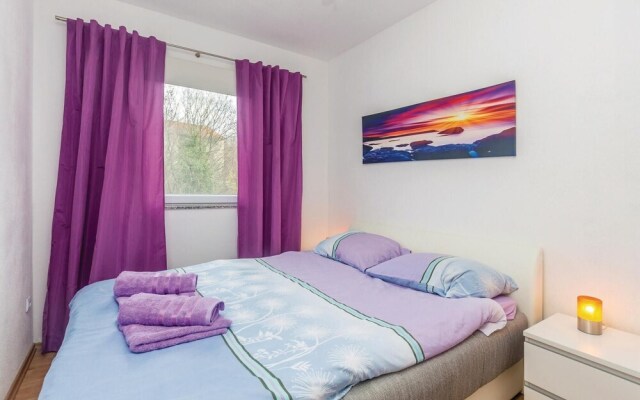 Awesome Home in Kras With Wifi and 2 Bedrooms
