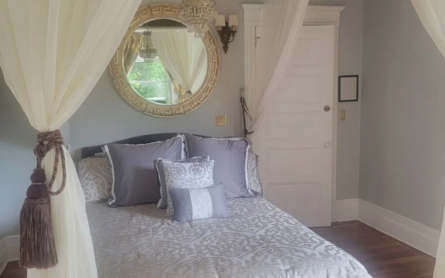 The Queen of the Catskills B&B