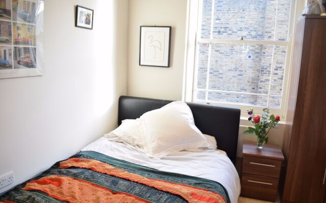 1 Bedroom Apartment In Earls Court