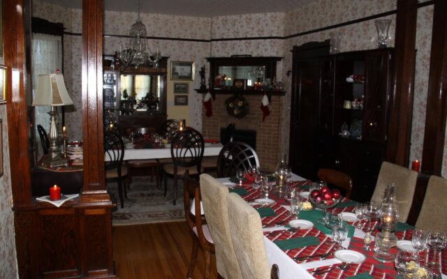 Auberge Taylor Manor