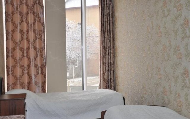 Rus Hostel