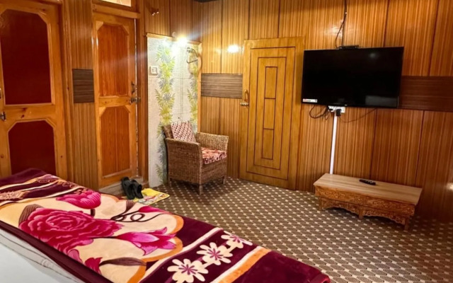 Paradise Leh Residency