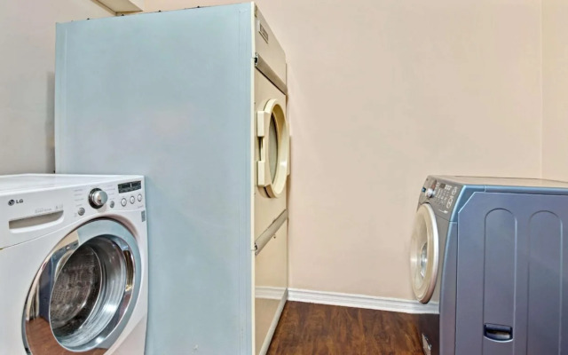 Falls Lodge by the Falls